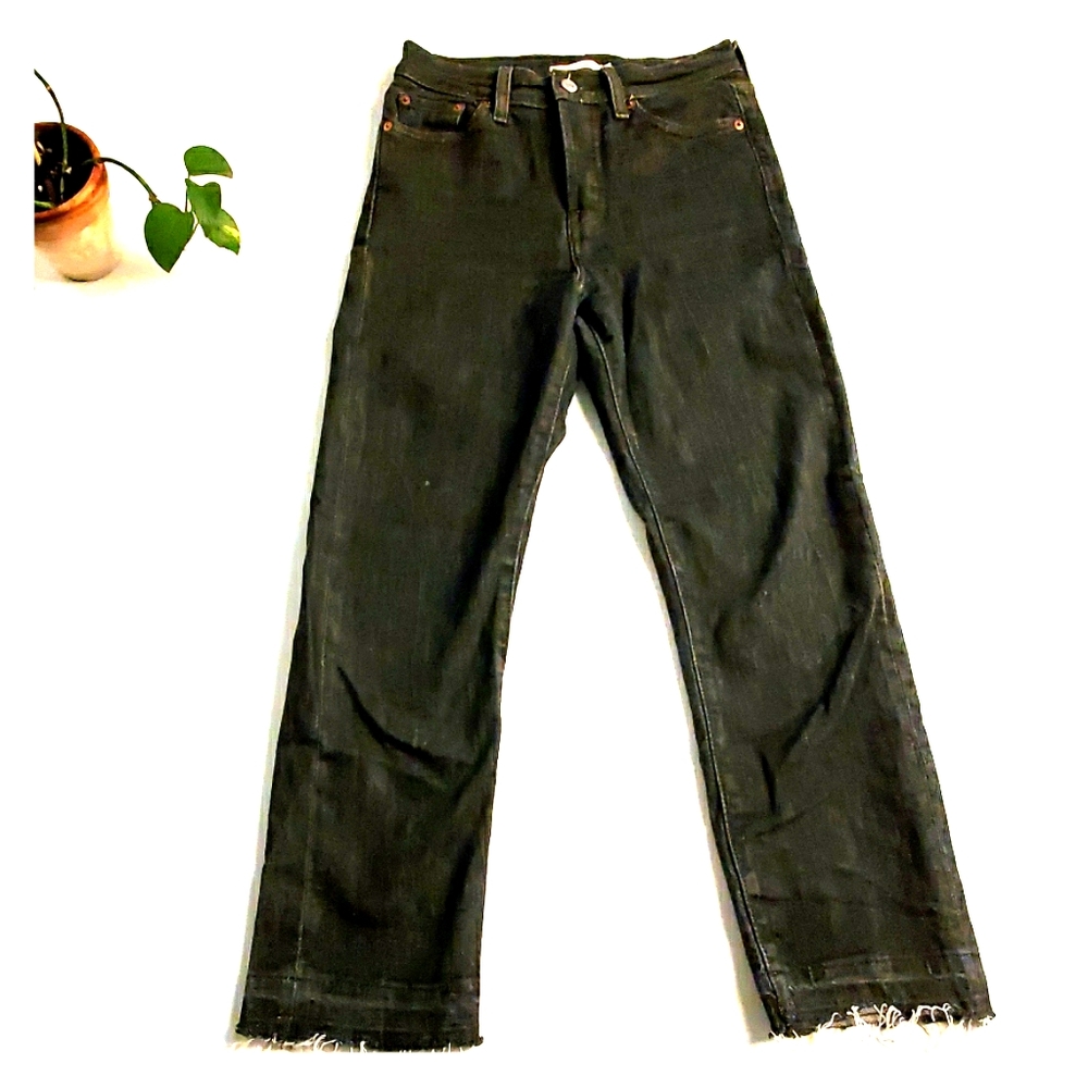 Levi's wedgie straight crop jeans